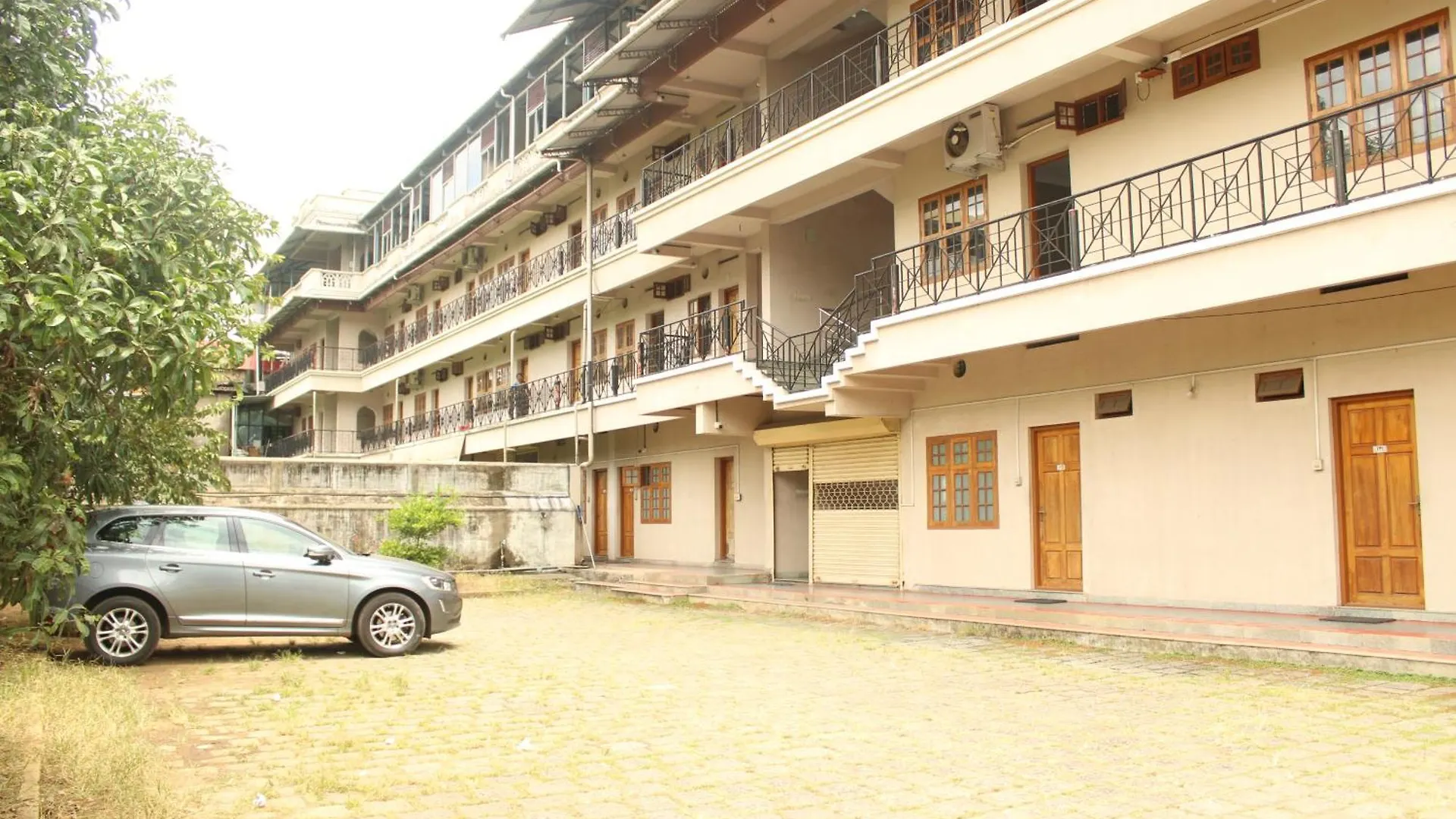 Hotel Noor Plaza à Angamaly 0*,  Inde